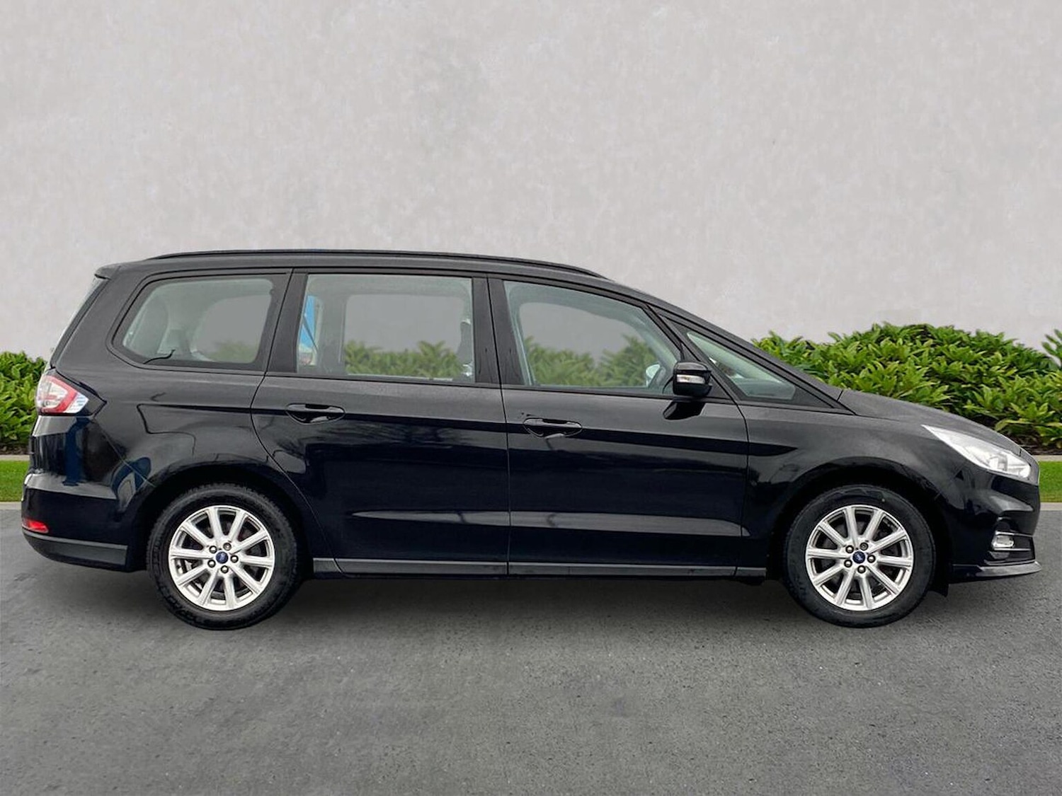 Used Ford Galaxy 2021 for sale - 77567680: Photo 3