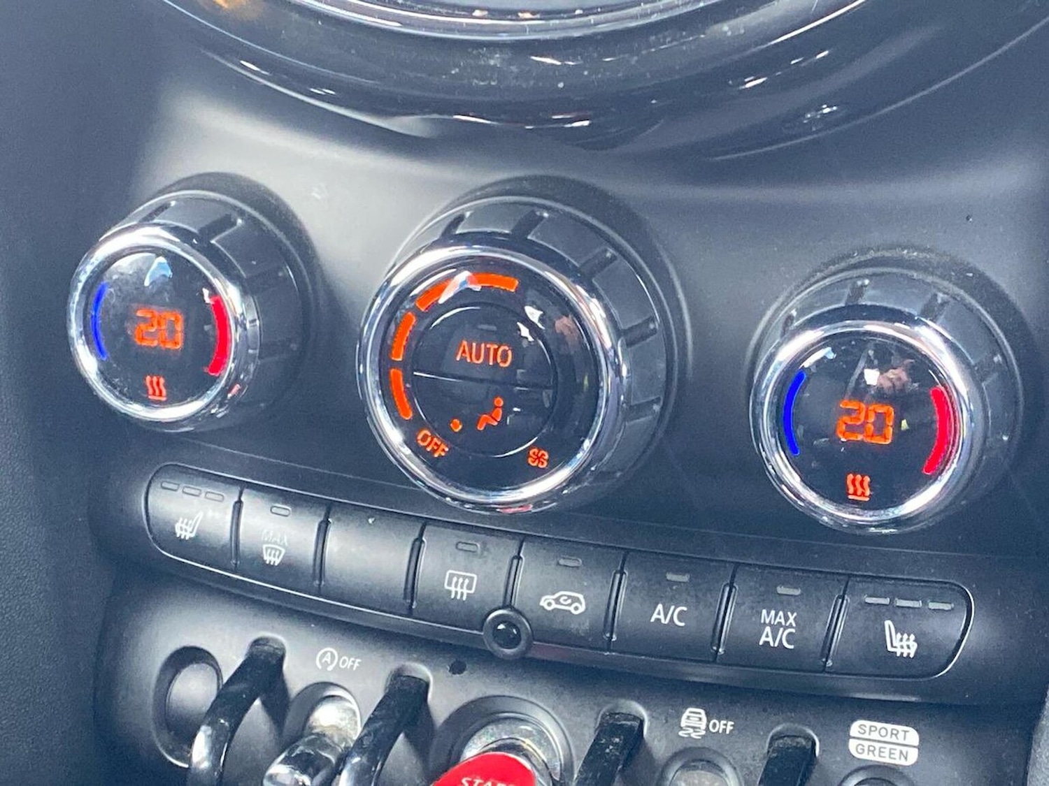 Used MINI Hatch 2018 for sale - 77789574: Photo 12