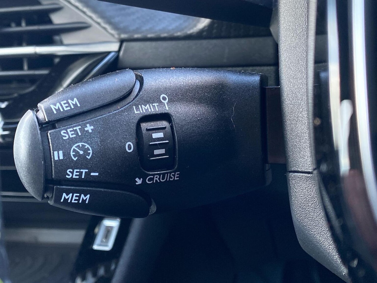 Used Peugeot 208 2024 for sale - 78194721: Photo 42