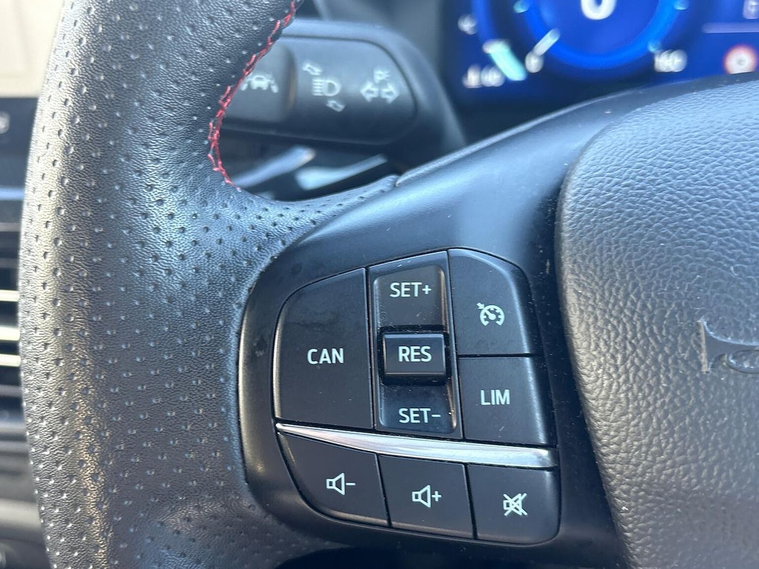 Used Ford Focus 2023 for sale - 76532424: Photo 26