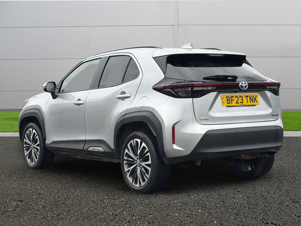 Used Toyota Yaris Cross 2023 for sale - 77157840: Photo 5