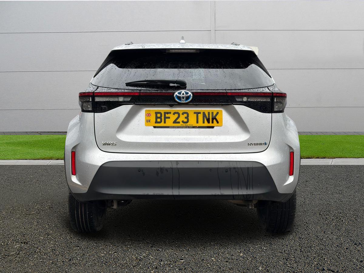 Used Toyota Yaris Cross 2023 for sale - 77157840: Photo 6