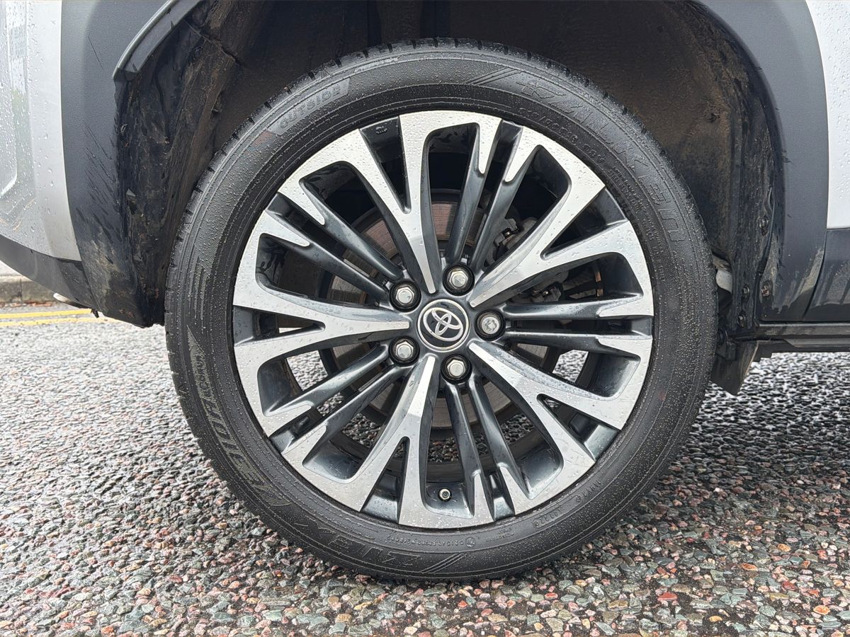 Used Toyota Yaris Cross 2023 for sale - 77157840: Photo 9