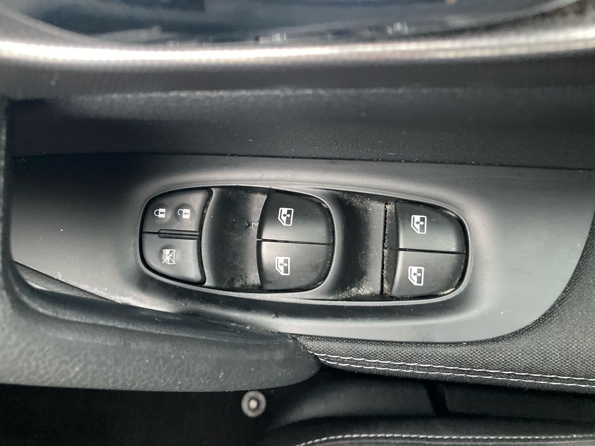 Used Nissan Qashqai 2018 for sale - 77333144: Photo 20