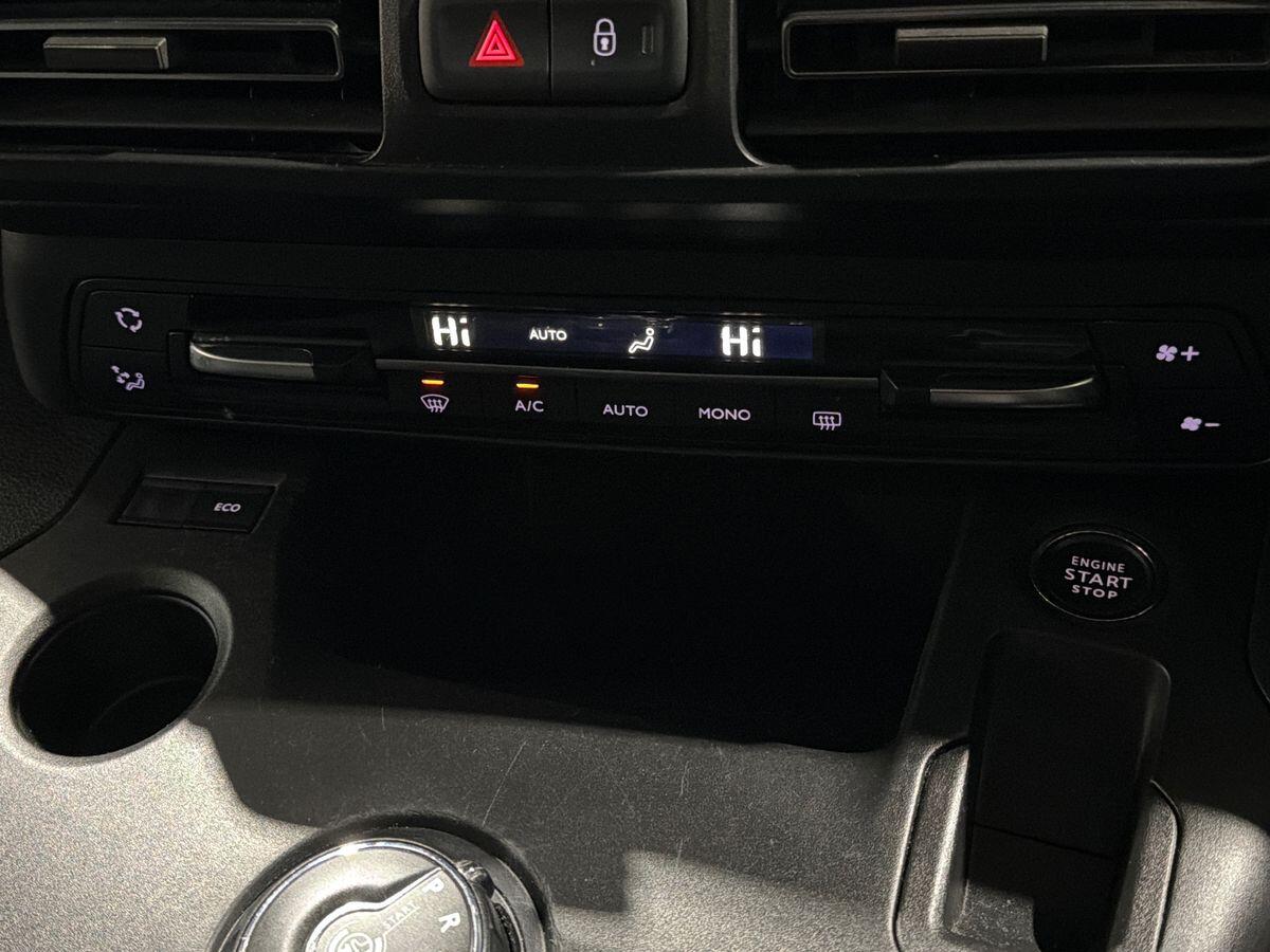 Used Vauxhall Combo Life for sale - 76886858: Photo 18