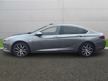 Used Vauxhall Insignia 2017 for sale - 76912947: Photo