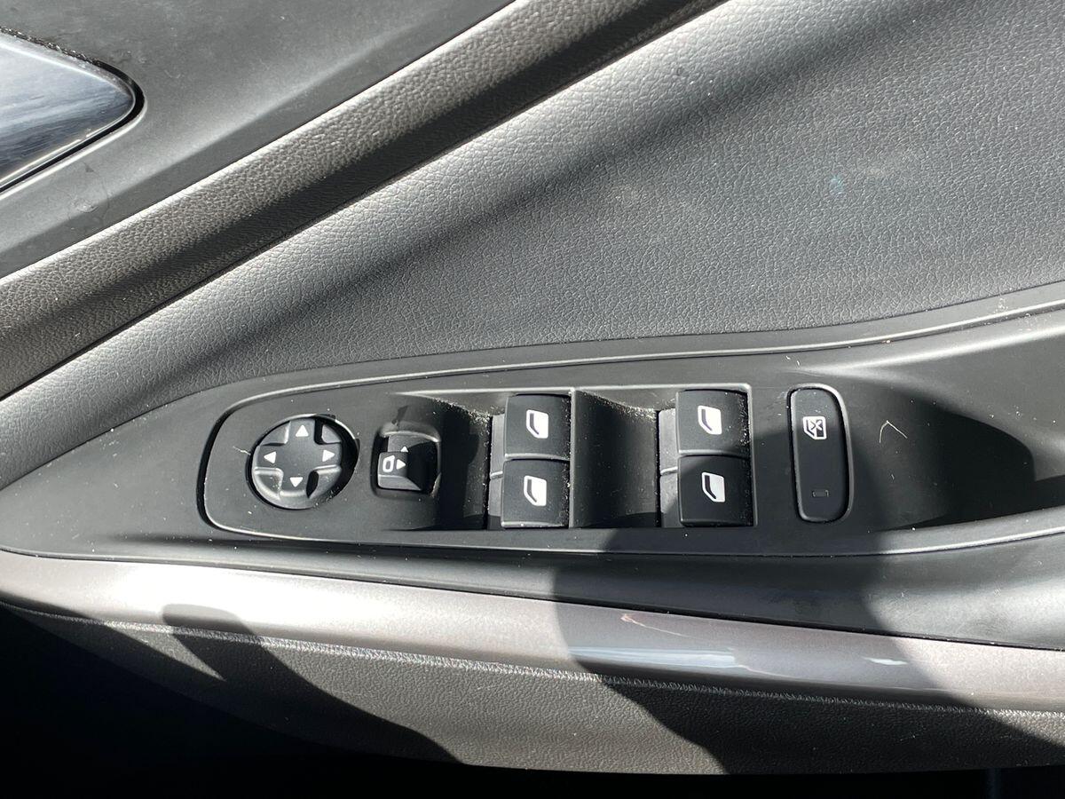 Used Vauxhall Grandland 2023 for sale - 76989831: Photo 20