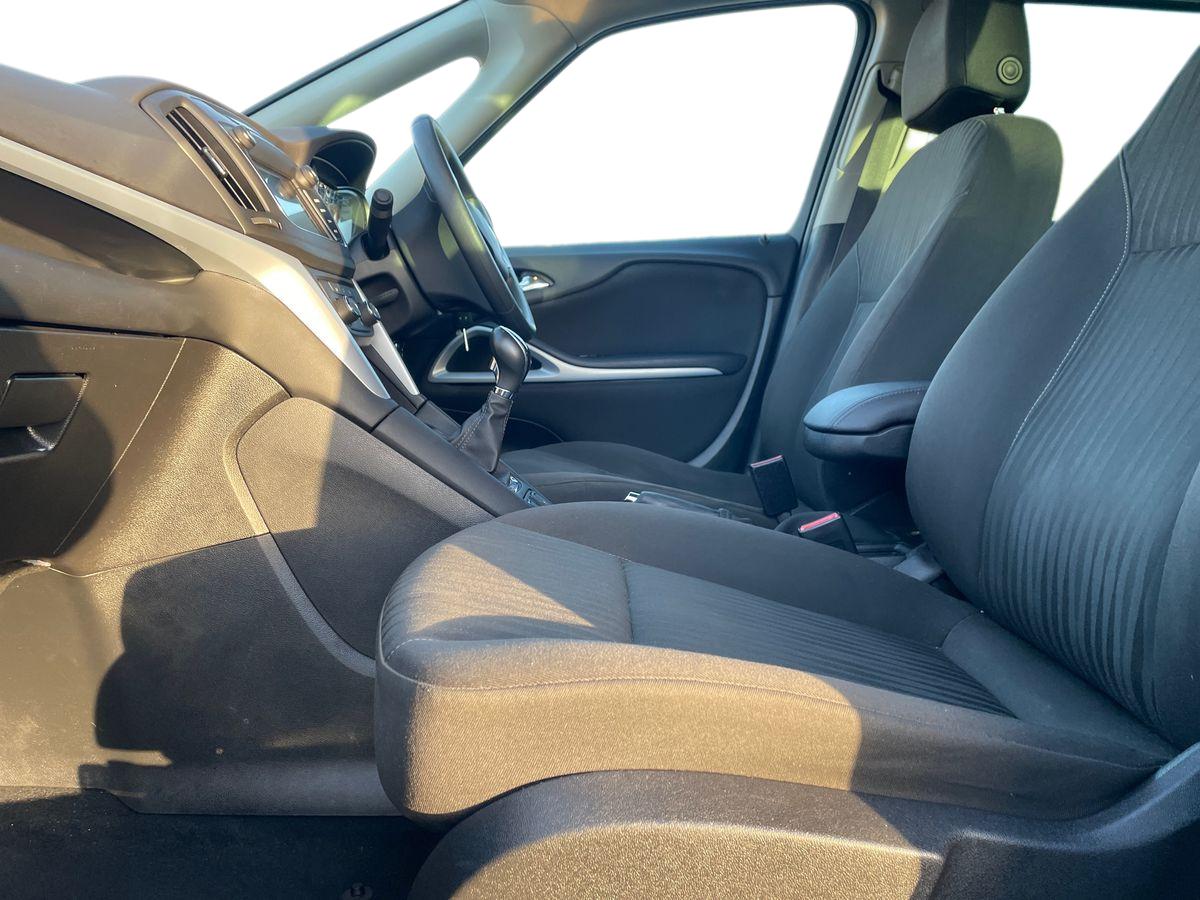 Used Vauxhall Zafira 2017 for sale - 77018256: Photo 10