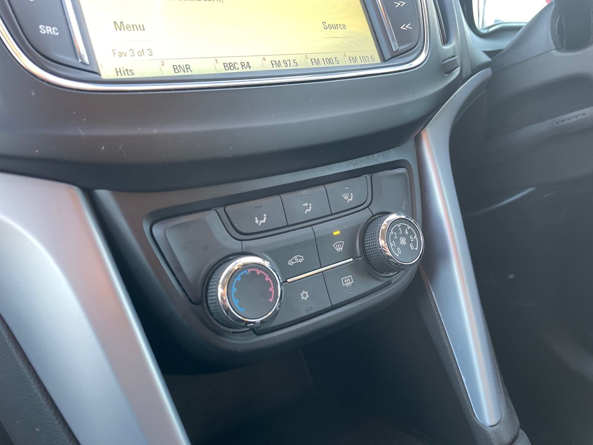 Used Vauxhall Zafira 2017 for sale - 77018256: Photo 18