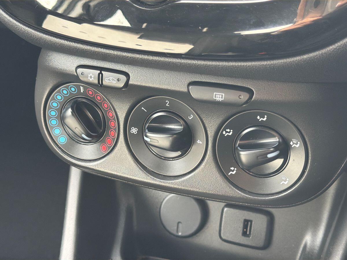 Used Vauxhall Corsa 2017 for sale - 76743189: Photo 18