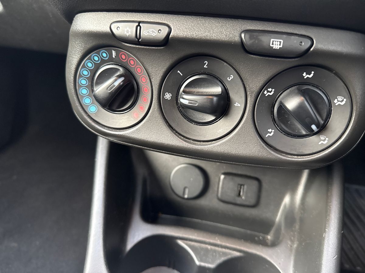 Used Vauxhall Corsa 2016 for sale - 77178105: Photo 18