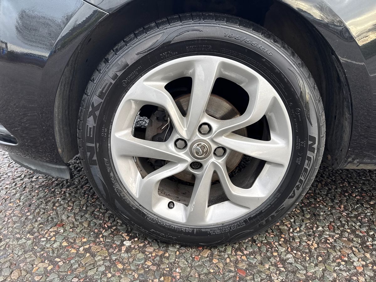 Used Vauxhall Corsa 2016 for sale - 77178105: Photo 9