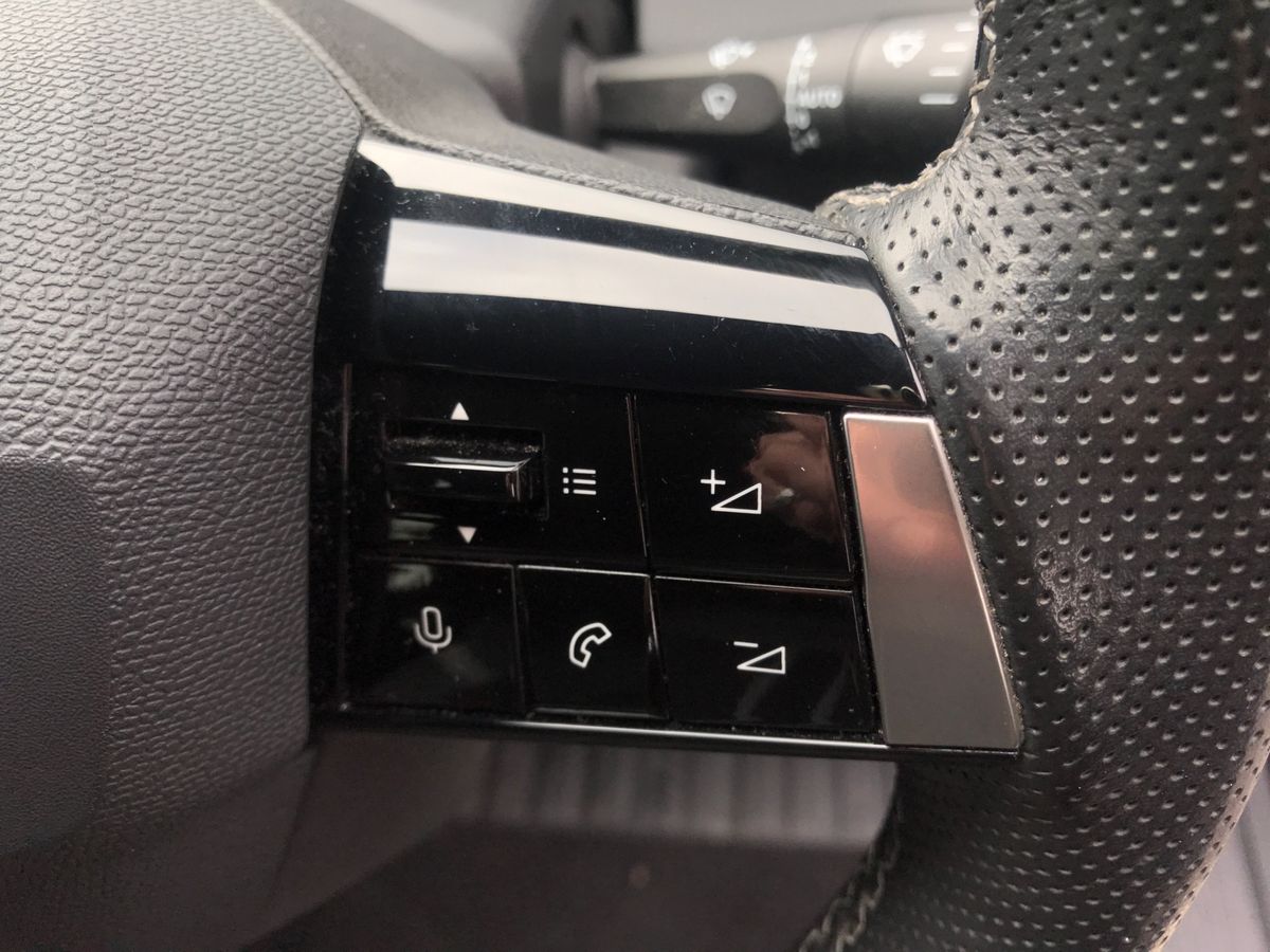 Used Vauxhall Astra 2023 for sale - 77739978: Photo 17