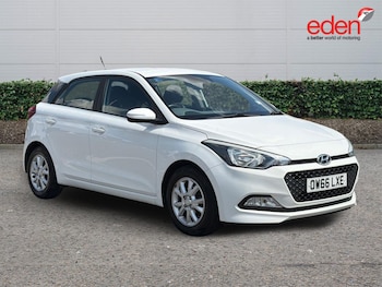 Used Hyundai i20 2017 for sale - 79325456: Photo