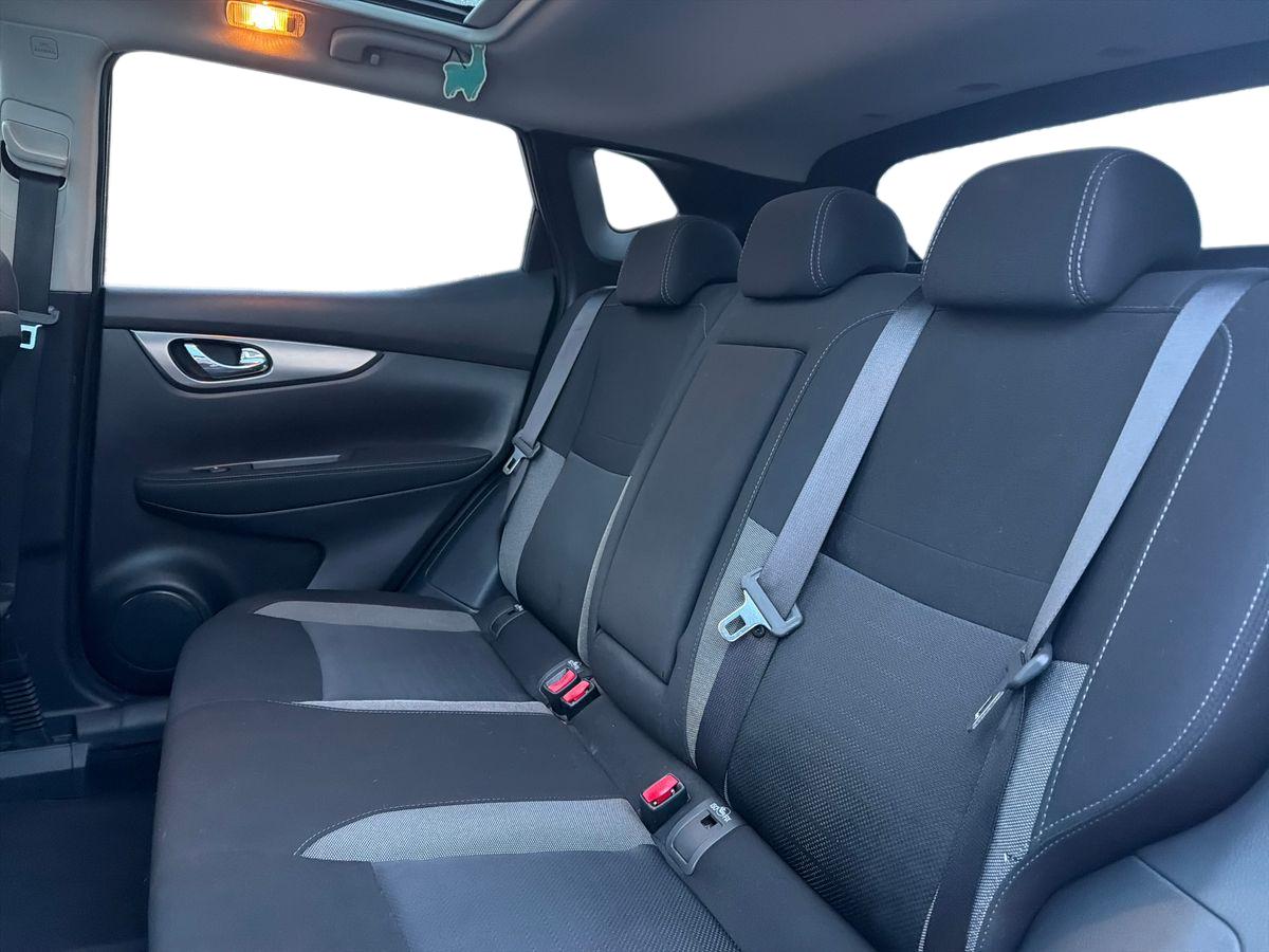Used Nissan Qashqai 2017 for sale - 77627551: Photo 11