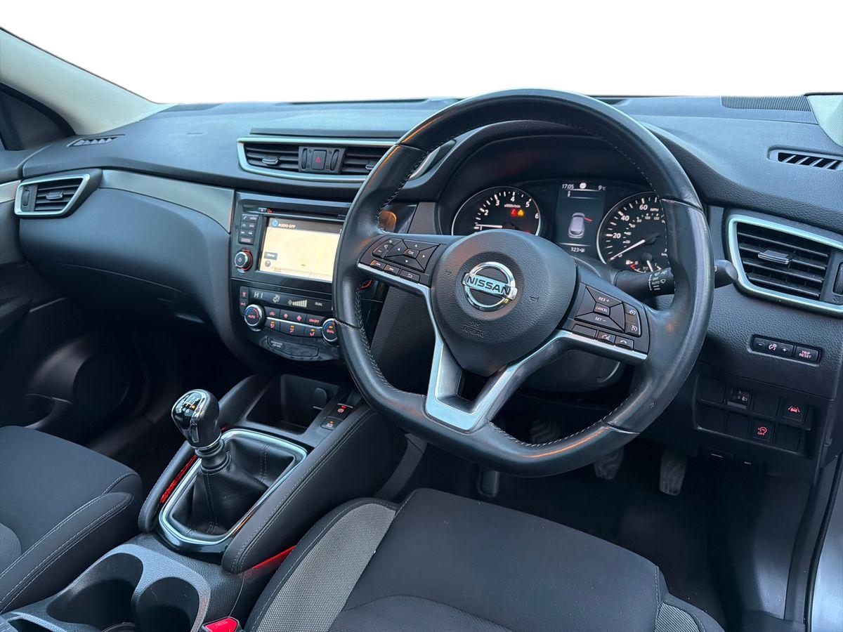 Used Nissan Qashqai 2017 for sale - 77627551: Photo 15