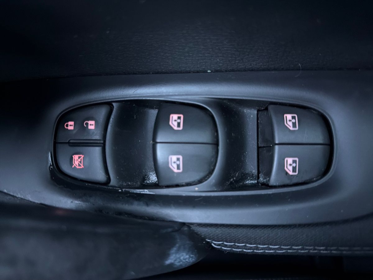 Used Nissan Qashqai 2017 for sale - 77627551: Photo 20