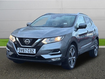 Used Nissan Qashqai 2017 for sale - 77627551: Photo
