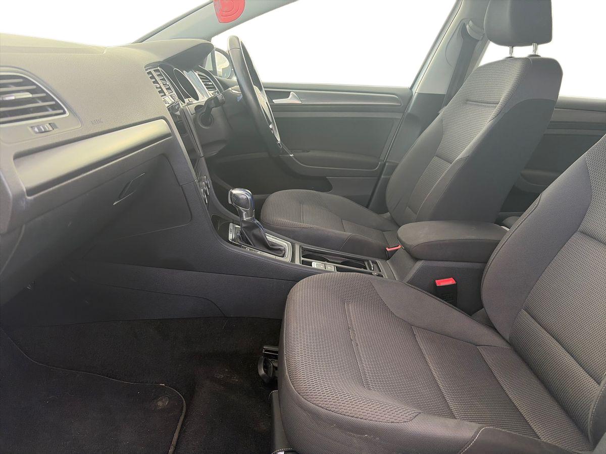 Used Volkswagen Golf 2018 for sale - 77911178: Photo 10