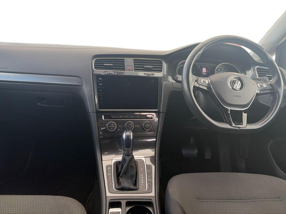 Used Volkswagen Golf 2018 for sale - 77911178: Photo 13