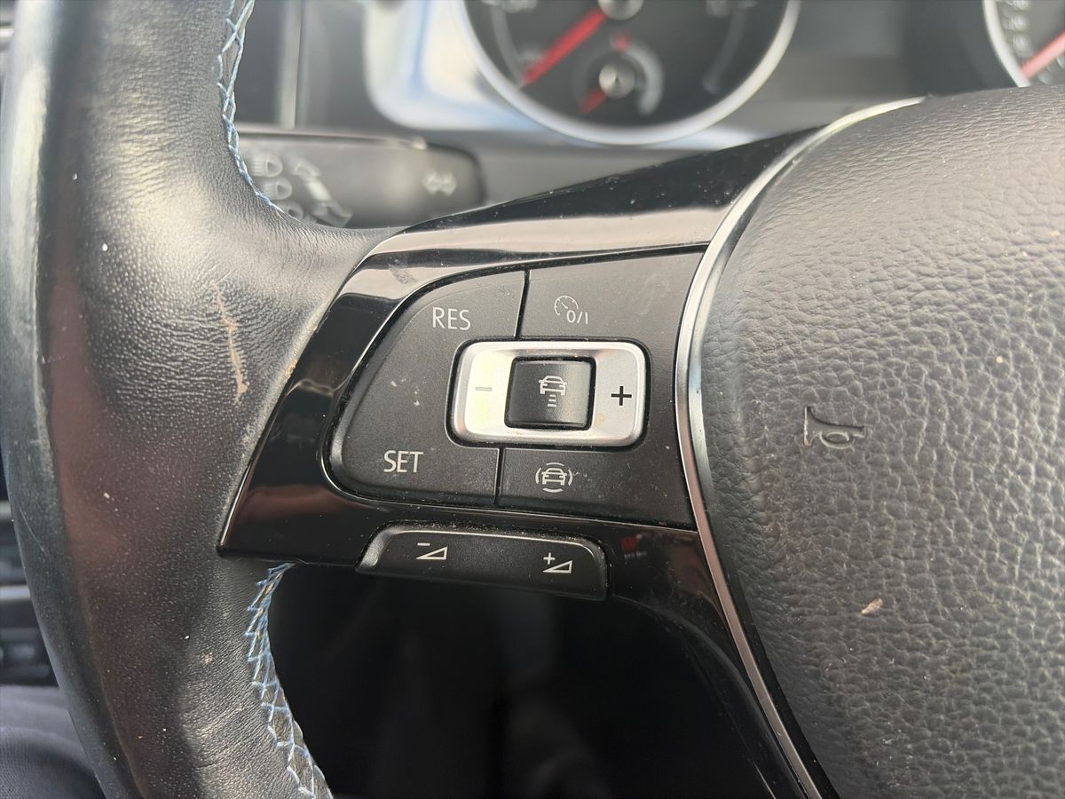 Used Volkswagen Golf 2018 for sale - 77911178: Photo 16