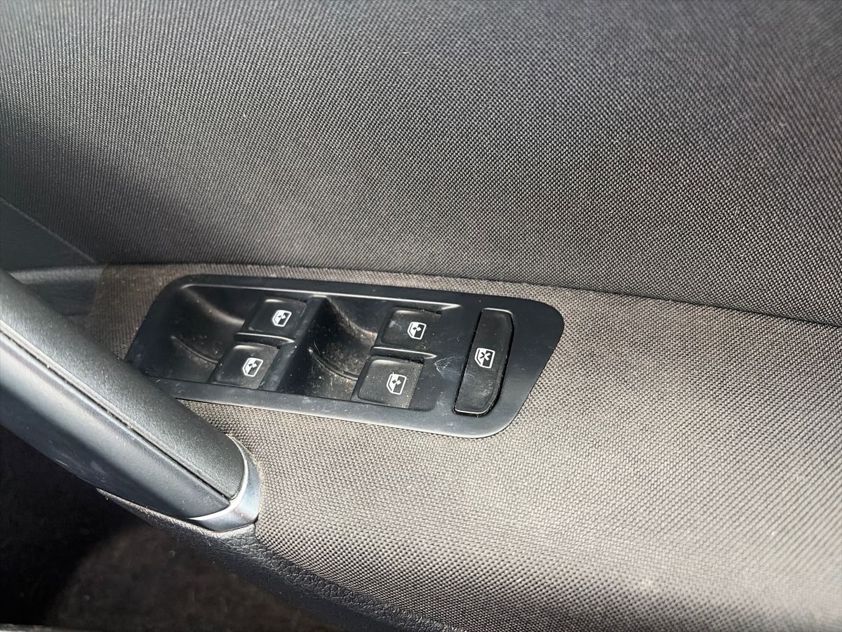 Used Volkswagen Golf 2018 for sale - 77911178: Photo 20