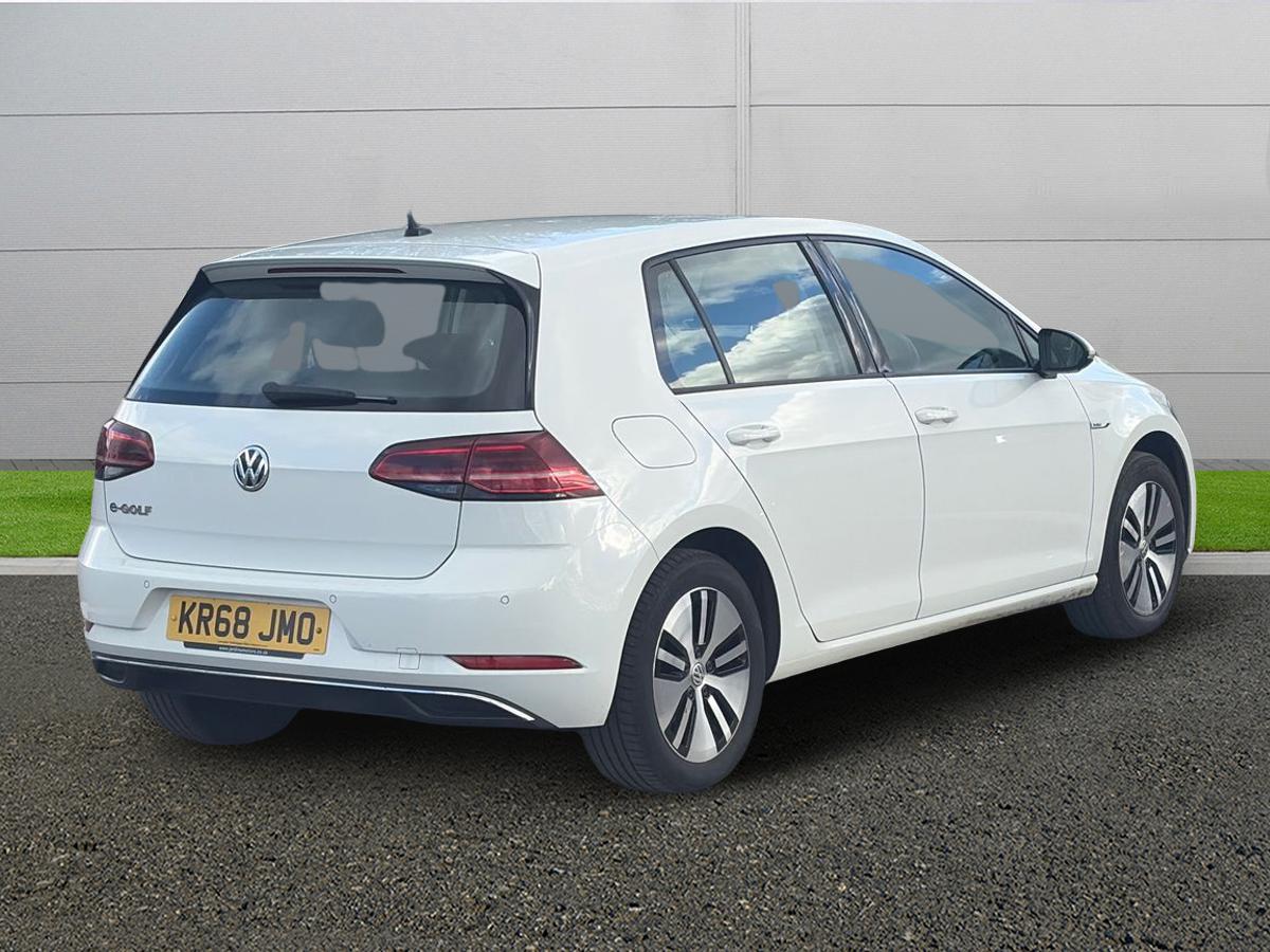 Used Volkswagen Golf 2018 for sale - 77911178: Photo 7