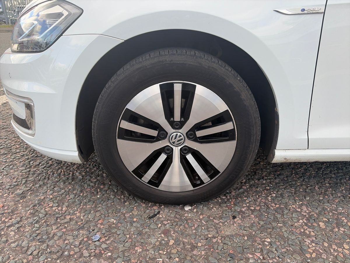 Used Volkswagen Golf 2018 for sale - 77911178: Photo 9