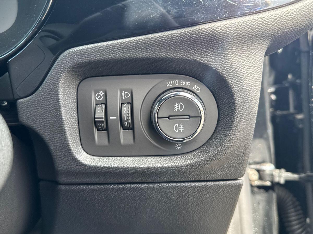 Used Vauxhall Corsa for sale - 76728876: Photo 23