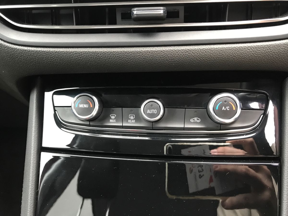 Used Vauxhall Grandland 2023 for sale - 77826421: Photo 18