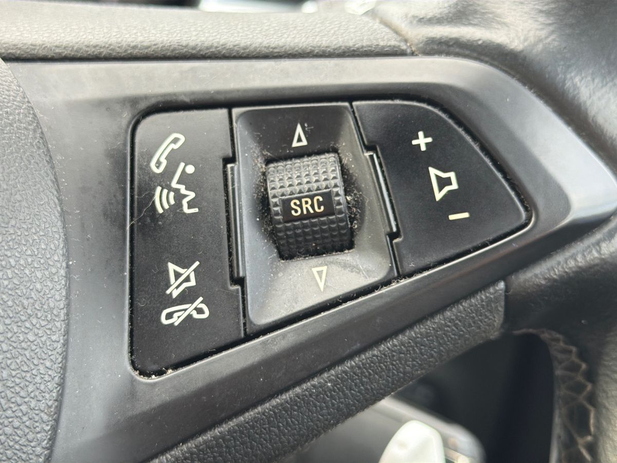 Used Vauxhall Corsa 2017 for sale - 77050952: Photo 17