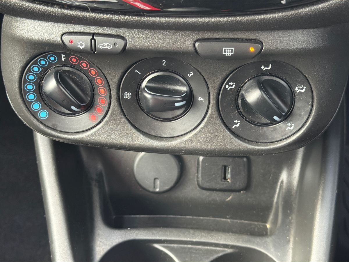 Used Vauxhall Corsa 2017 for sale - 77050952: Photo 18