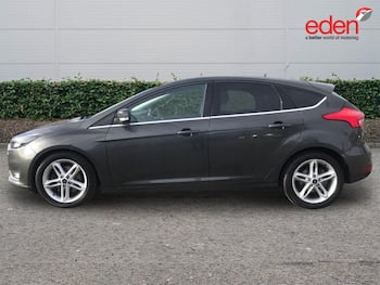 Used Ford Focus 2017 for sale - 79727366: Photo