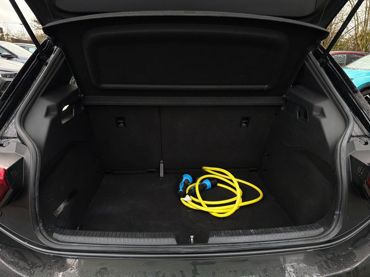 Used Volkswagen ID.3 2020 for sale - 77442592: Photo 12