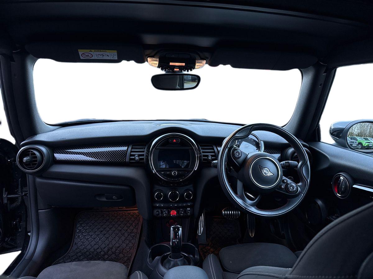 Used MINI Convertible 2020 for sale - 77576326: Photo 13