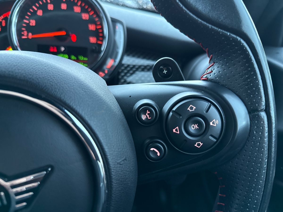 Used MINI Convertible 2020 for sale - 77576326: Photo 17