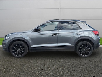 Used Volkswagen T-Roc 2021 for sale - 78912717: Photo