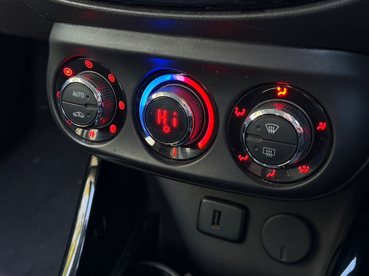 Used Vauxhall ADAM 2016 for sale - 77003027: Photo 18