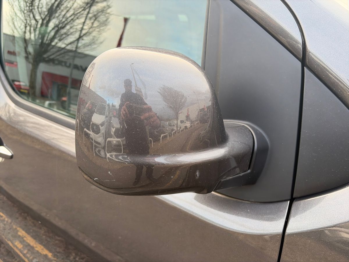 Used Vauxhall Vivaro Life 2021 for sale - 77841448: Photo 22