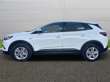 Used Vauxhall Grandland 2021 for sale - 76886732: Photo