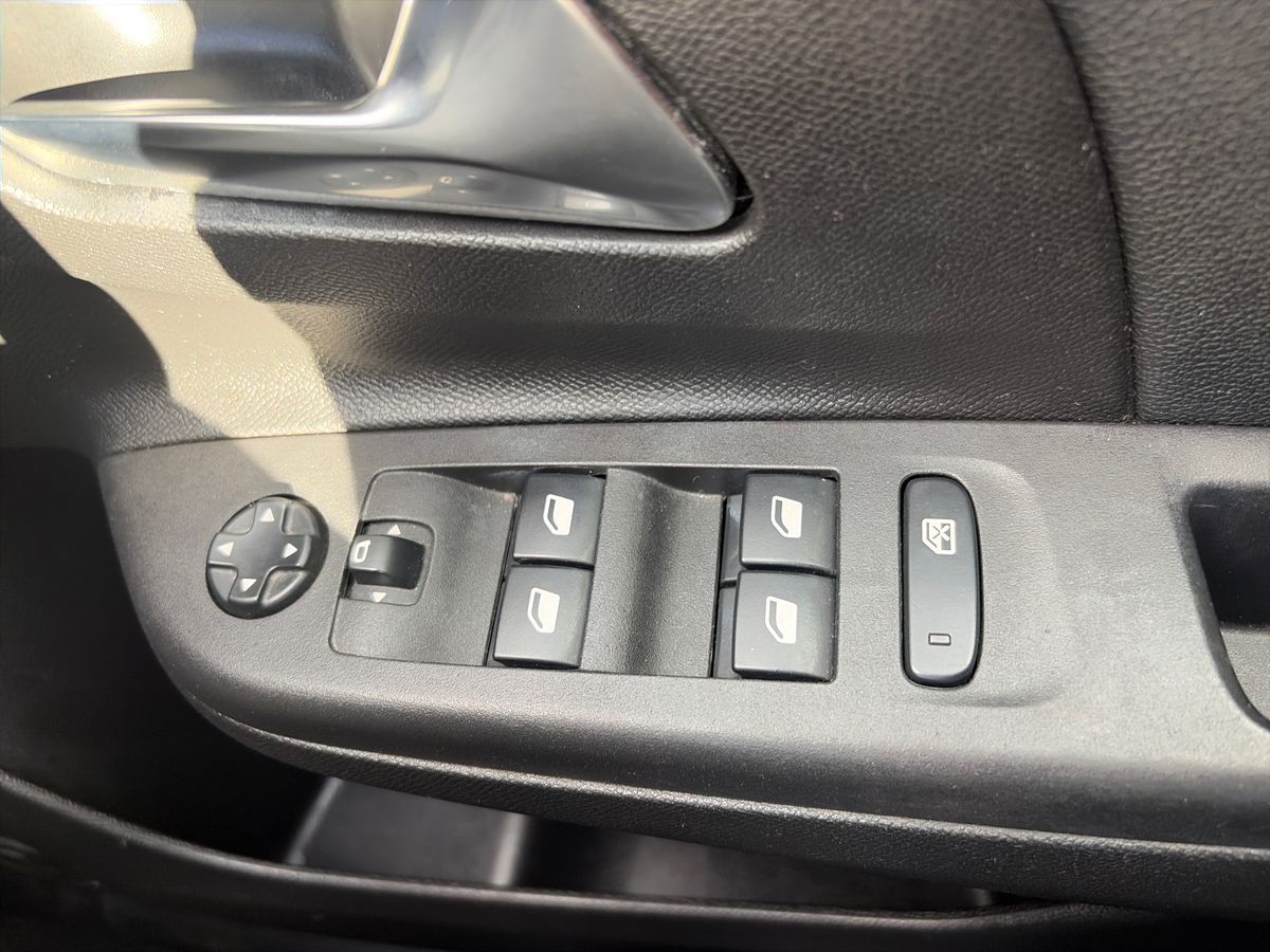 Used Vauxhall Corsa 2020 for sale - 78102916: Photo 20