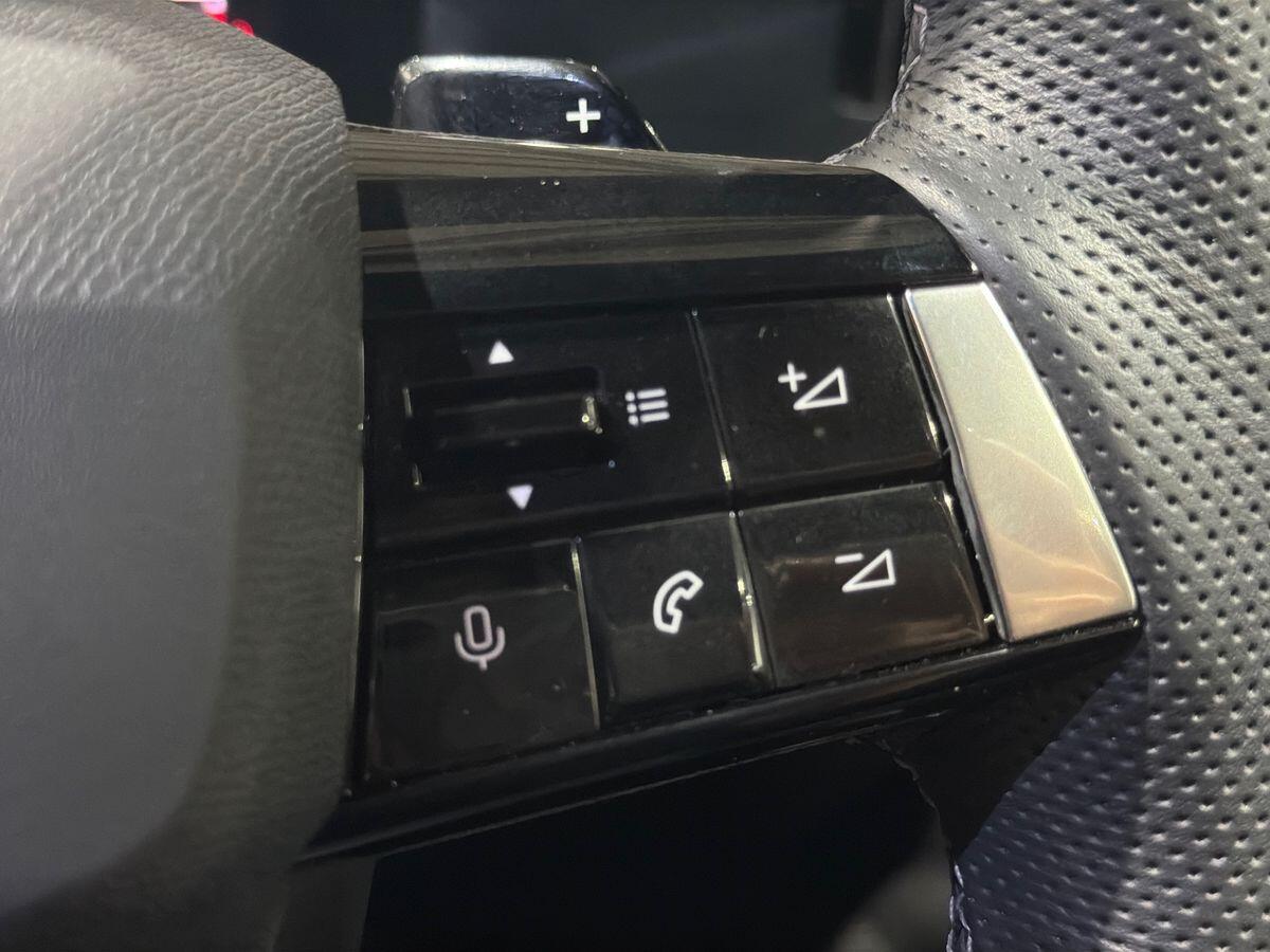 Used Vauxhall Astra 2023 for sale - 76887459: Photo 17