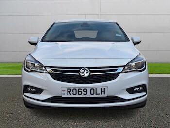 Used Vauxhall Astra 2019 for sale - 76887010: Photo