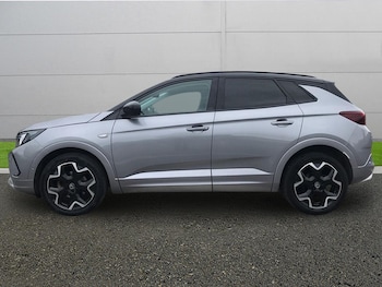 Used Vauxhall Grandland 2023 for sale - 78563401: Photo