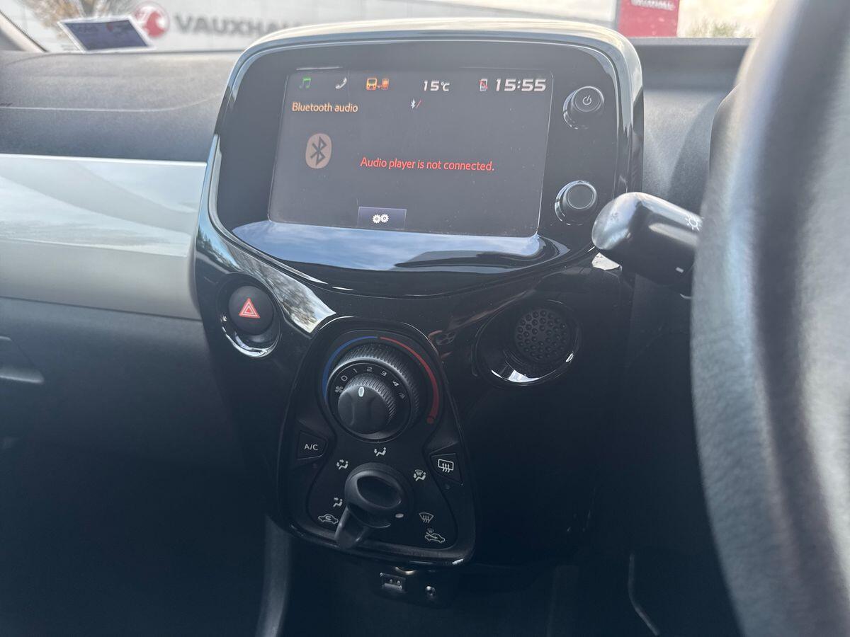 Used Toyota AYGO 2014 for sale - 76730954: Photo 18