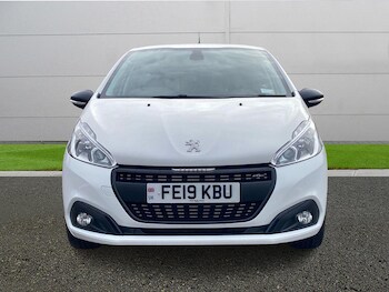 Used Peugeot 208 2019 for sale - 77333098: Photo