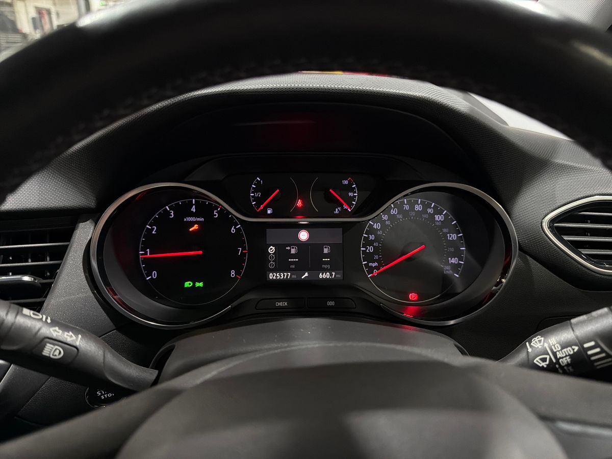 Used Vauxhall Crossland 2022 for sale - 77003036: Photo 14