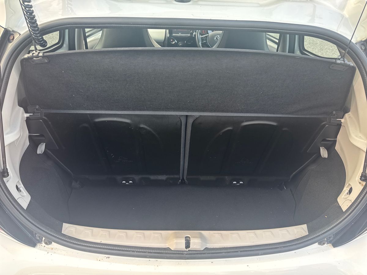 Used Toyota AYGO 2014 for sale - 77003012: Photo 12