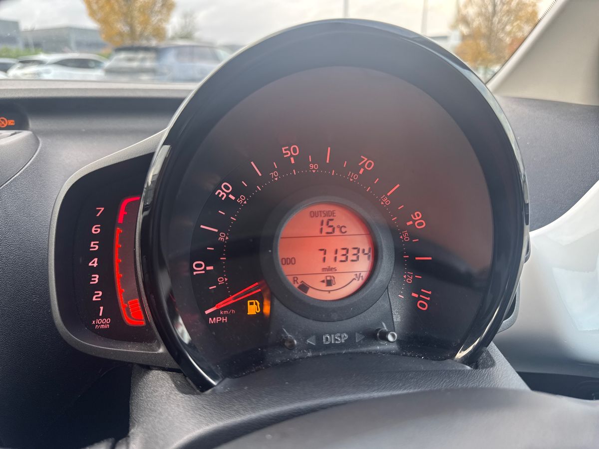 Used Toyota AYGO 2014 for sale - 77003012: Photo 14