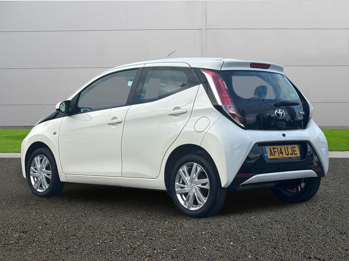 Used Toyota AYGO 2014 for sale - 77003012: Photo 5